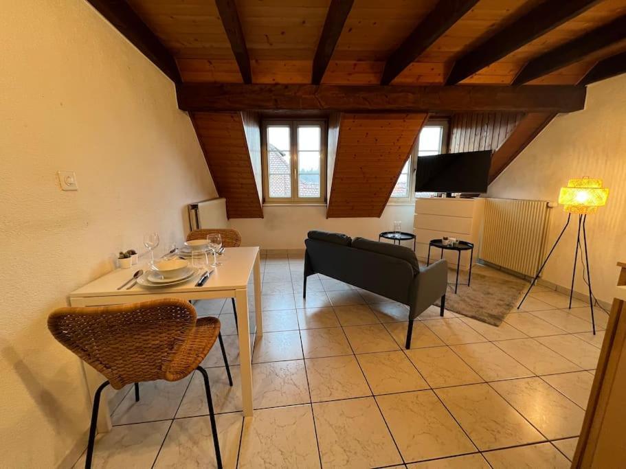 Charmant Appartement En Duplex A Porrentruy Dış mekan fotoğraf